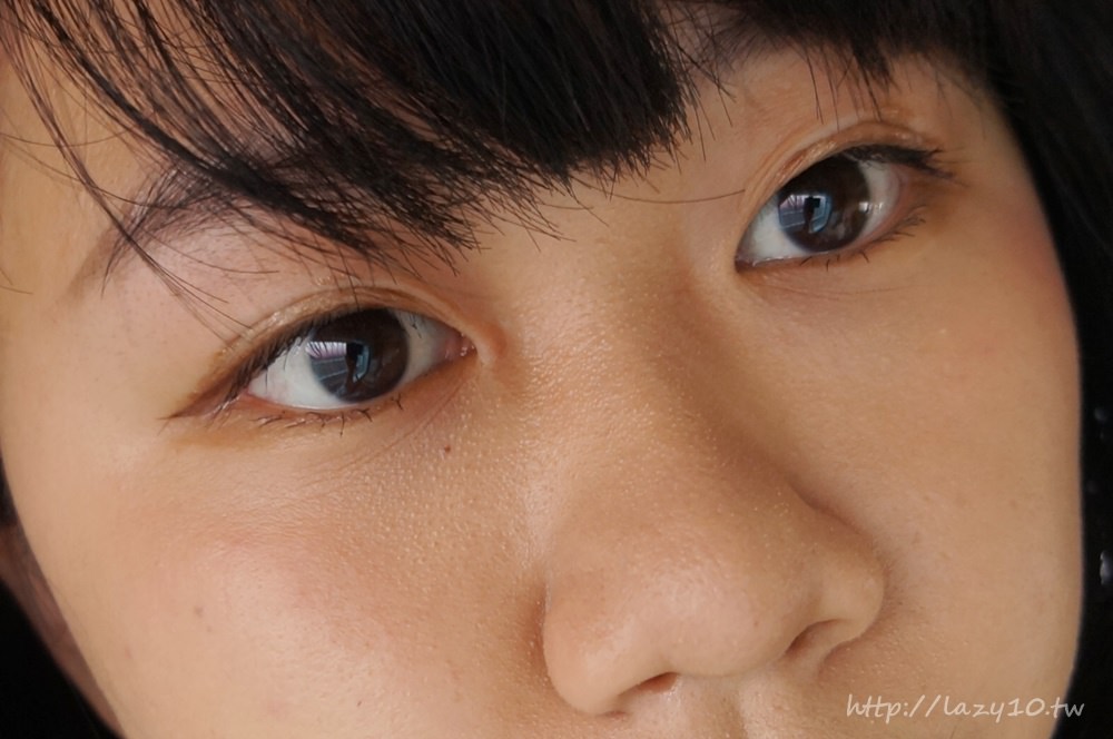 內雙推薦●日本AB咖啡色雙眼皮膠水。雙眼皮&眼影一次完成！(夾帶凱蒂娃娃4D眉筆之分享)