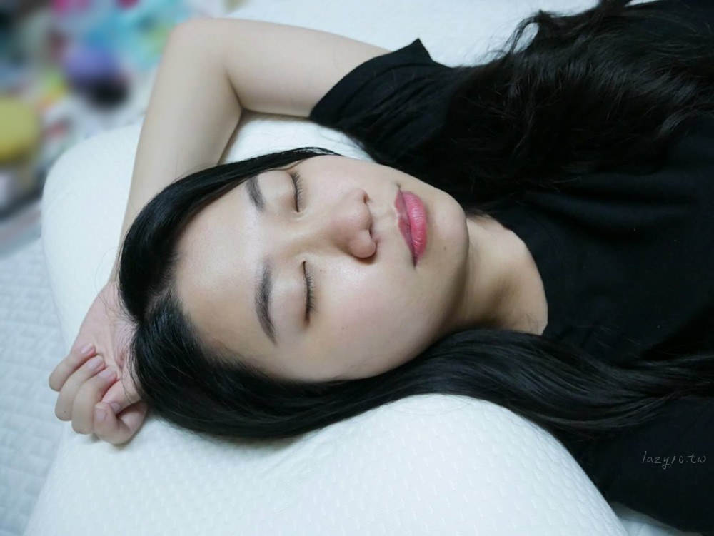 記憶枕開箱 | 天恩寢具-皇家減壓記憶枕(蝴蝶側睡枕)，選顆好枕頭提高睡眠品質