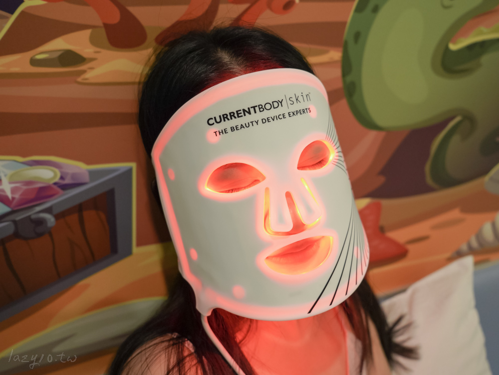 懶人保養必備｜CurrentBody Skin LED面膜儀開箱評價(附台灣優惠&折扣碼)