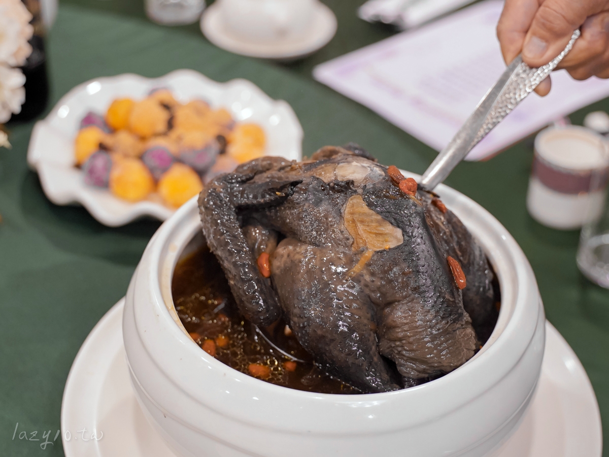 高雄婚宴｜頂鮮台南擔仔麵：難以忘懷的美味，澎派海鮮桌菜驚艷全場！