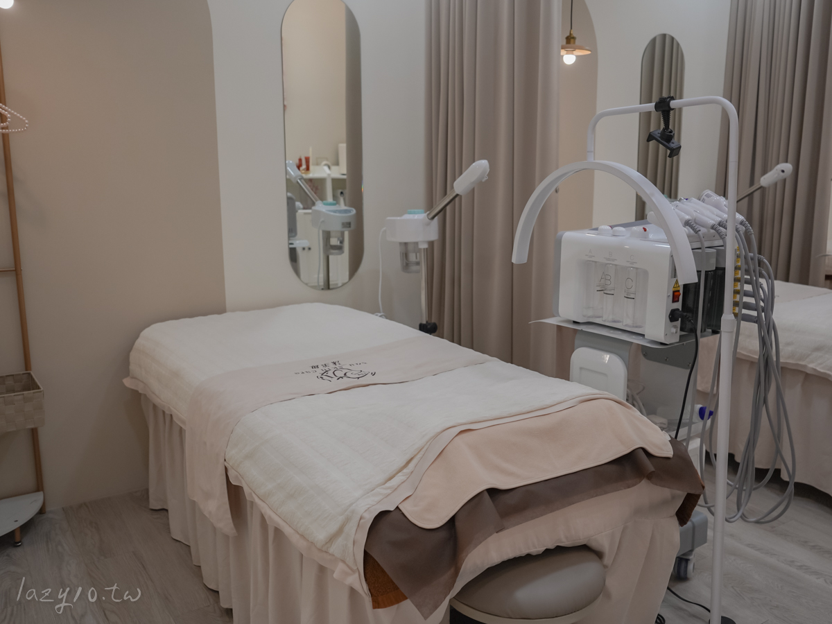 楠梓做臉推薦｜黃金奢華護膚，打造澎潤透亮無暇肌！(莯美學)