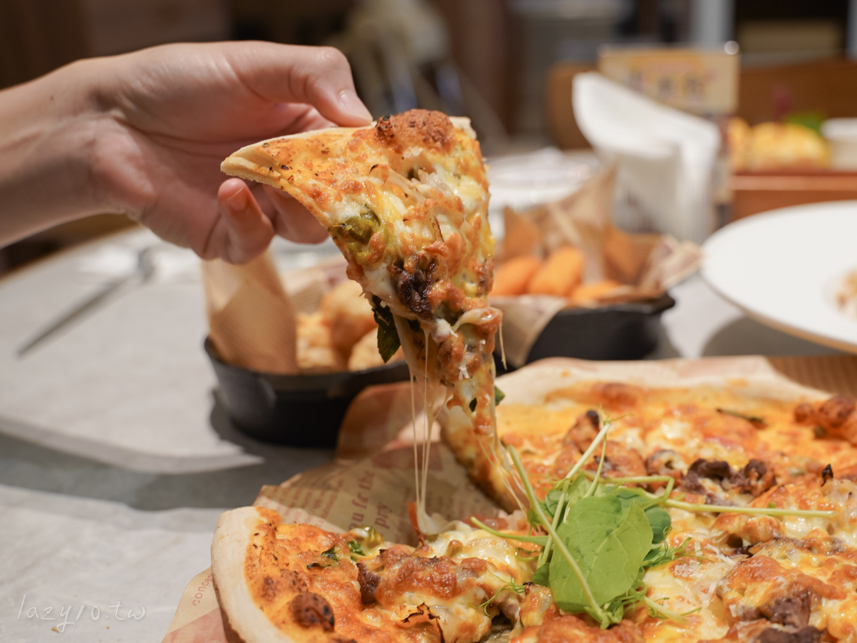 高雄咖啡廳推薦｜漢神巨蛋全日咖啡廳HI-LAI CAFE，全新改裝，回訪率爆棚！